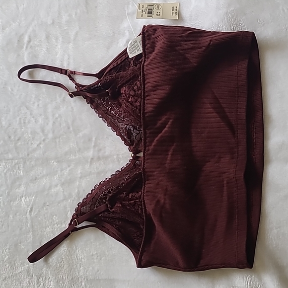 Aerie tank/bralette - Picture 4 of 4